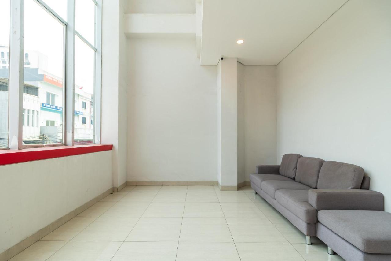 Urbanview Hotel Casa Kota Mangga Besar Jakarta Exterior photo